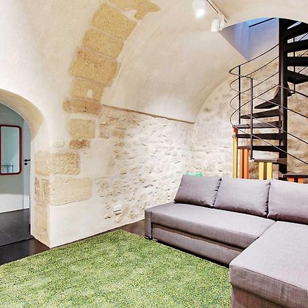 CMG - Bel appartement au coeur du Marais Parijs Buitenkant foto